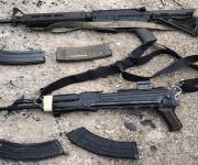 Autoridades federales aseguraron en el municipio de Río Bravo, Tamaulipas, una camioneta con blindaje artesanal, armas y municiones