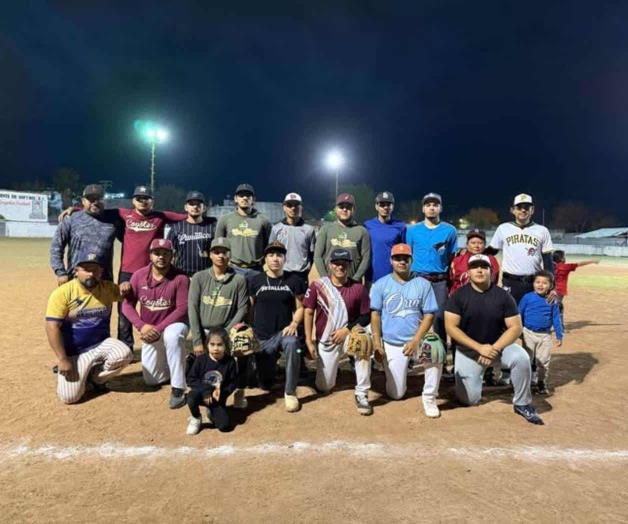 Coyotes va a la final del torneo nocturno