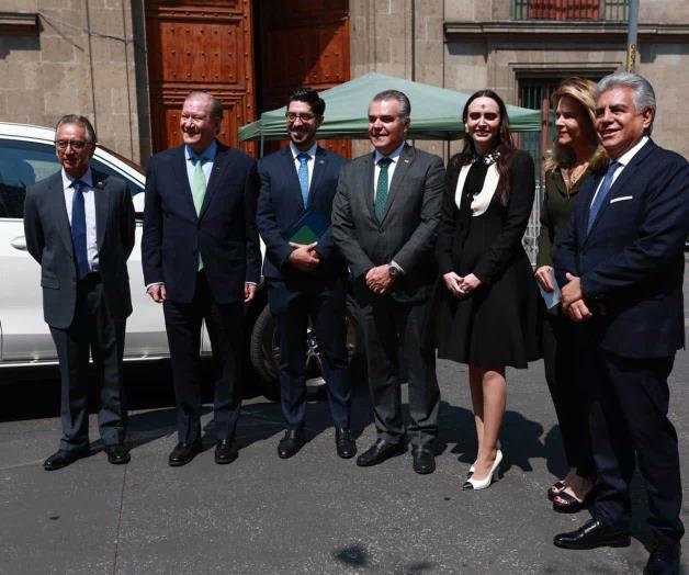 Respaldan empresarios acelerar el Plan México
