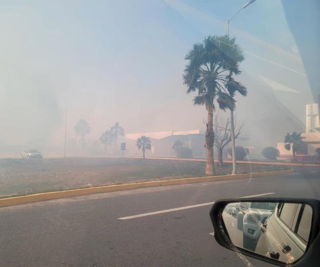 En el cruce Río Bravo-Donna: Cierran puente por incendios