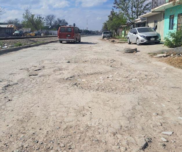 Demandan obras de  repavimentación en colonia Ferrocarril 1
