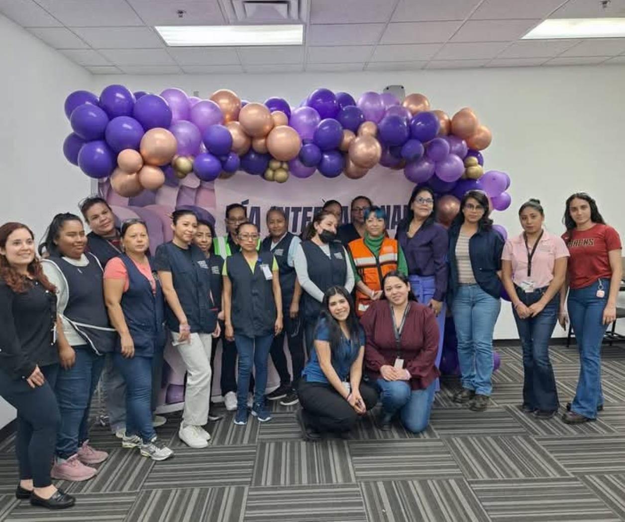 Destacan logros y desafíos de la mujer en el ámbito laboral