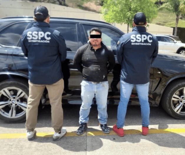 Detienen a uno de los más buscados por el FBI Detienen a uno de los más buscados por el FBI