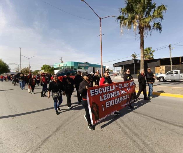 Maestros del SNTE retoman marchas en Río Bravo Maestros del SNTE retoman marchas en Río Bravo
