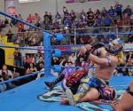 El Komander luchó en casa