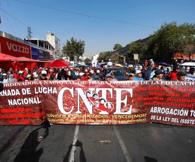 Amenaza de paro indefinido por la CNTE Amenaza de paro indefinido por la CNTE