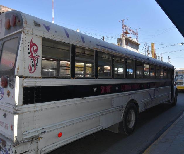 Paran transporte público en las colonias inundadas Paran transporte público en las colonias inundadas