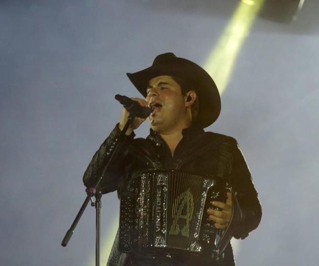 Prohibirán narcocorridos en shows de Alfredo Olivas Prohibirán narcocorridos en shows de Alfredo Olivas