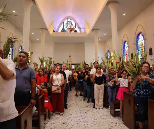 Renuevan la tradición de Domingo de Ramos en Reynosa