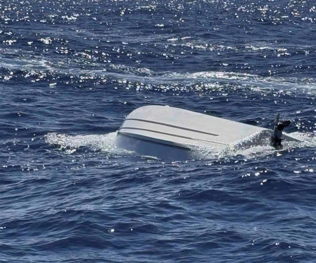 Tras naufragio de bote frente a costas de Florida: Suspenden búsqueda de 5 desaparecidos