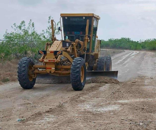 Apoya Ayuntamiento para mejoramiento de brecha Apoya Ayuntamiento para mejoramiento de brecha