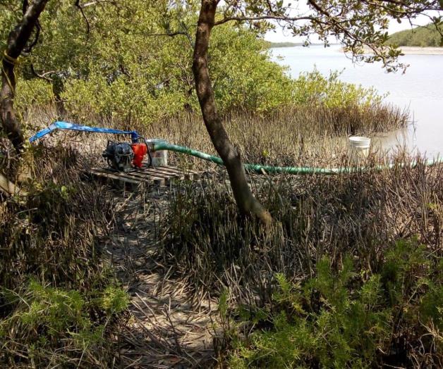 Se roban el agua Se roban el agua