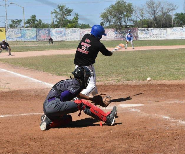 Liga industrial y comercial de béisbol: ¡Avanzan a playoff! Liga industrial y comercial de béisbol: ¡Avanzan a playoff!