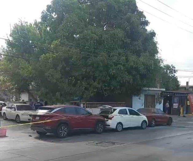 En colonia Ototmí, de Tampico: Muere mujer de infarto en su camioneta
