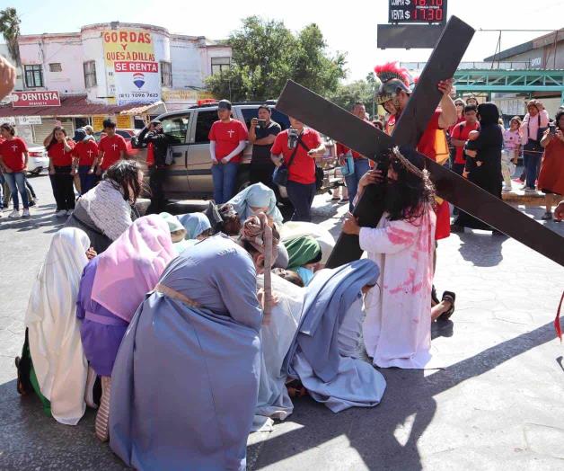 Iniciará Viacrucis en plaza Niños Héroes Iniciará Viacrucis en plaza Niños Héroes