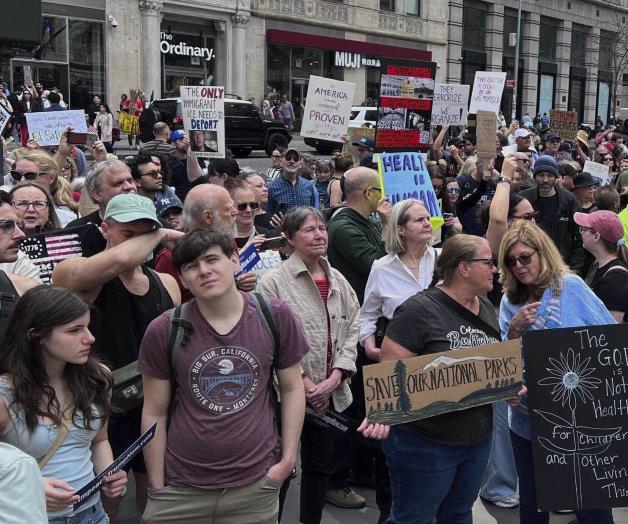 En NY Washington y otras ciudades de Estados Unidos: Se manifiestan en contra del gobierno En NY Washington y otras ciudades de Estados Unidos: Se manifiestan en contra del gobierno