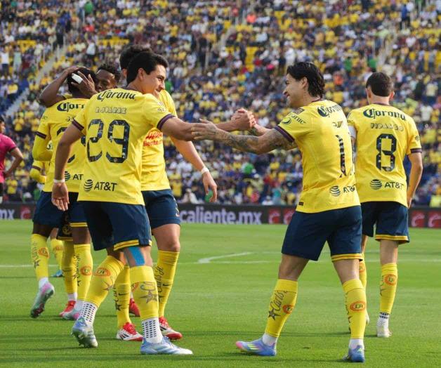 ¡El tricampeón está de vuelta! ¡El tricampeón está de vuelta!