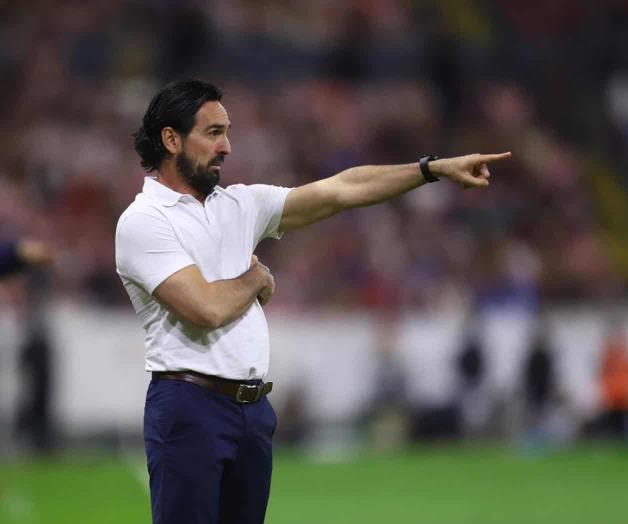Chivas despide a Gerardo Espinoza y busca nuevo técnico Chivas despide a Gerardo Espinoza y busca nuevo técnico