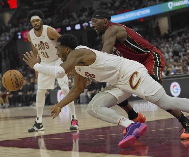 Cavaliers apalean al Heat en juego 1 Cavaliers apalean al Heat en juego 1