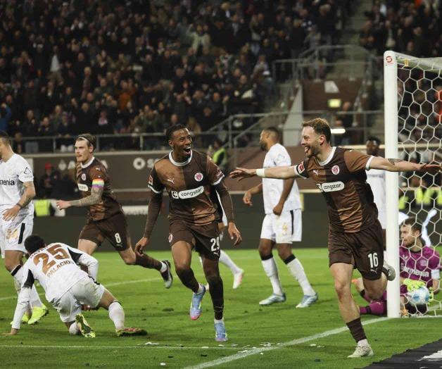 Leverkusen empate 1-1 con el ST.Pauli Leverkusen empate 1-1 con el ST.Pauli