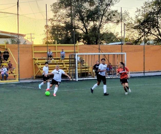 Deportivo Génesis se adueña del liderato Deportivo Génesis se adueña del liderato
