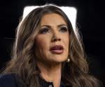Roban el bolso de la secretaria de Seguridad Nacional, Kristi Noem