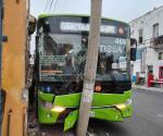 Accidente entre unidades de transporte público en Monterrey deja 4 heridos