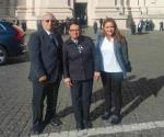 Llega titular de Segob al Vaticano para funeral