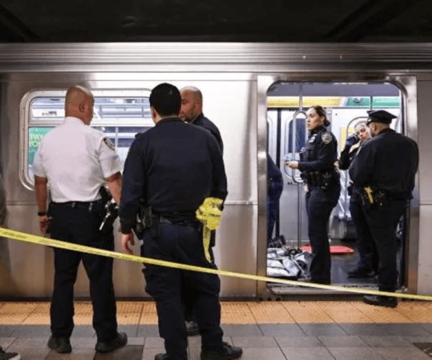 Tras discusión con otro pasajero: Hombre muere al ser apuñalado en metro de NY, informa policía Tras discusión con otro pasajero: Hombre muere al ser apuñalado en metro de NY, informa policía