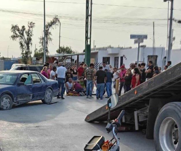 Sufre motociclista lesiones y fracturas al impactar vehículo en Reynosa Sufre motociclista lesiones y fracturas al impactar vehículo en Reynosa