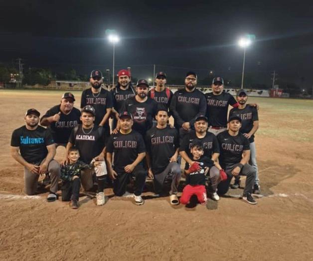 Los Culichis arrasan en el Torneo Nocturno de Softbol Los Culichis arrasan en el Torneo Nocturno de Softbol