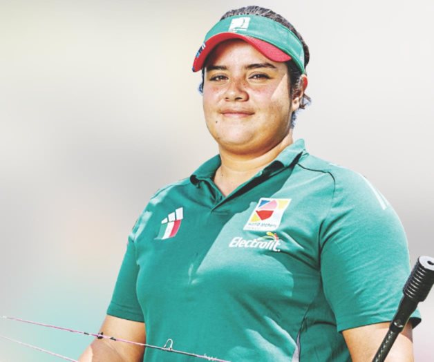 Andrea Maya: entre flechas y los libros