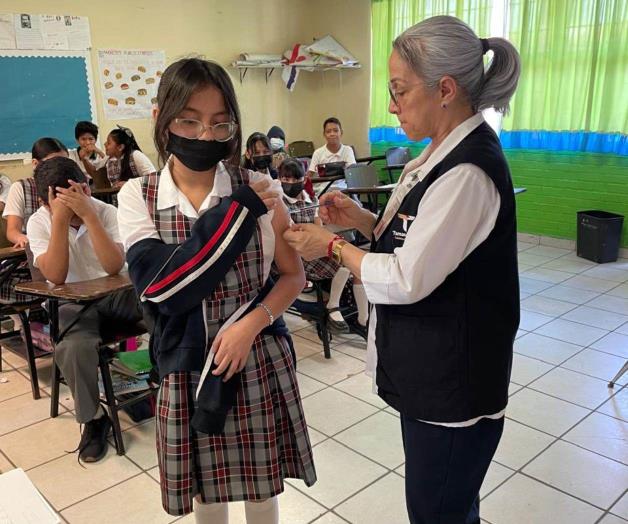 Vacunan a niños y niñas contra Papiloma Humano Vacunan a niños y niñas contra Papiloma Humano
