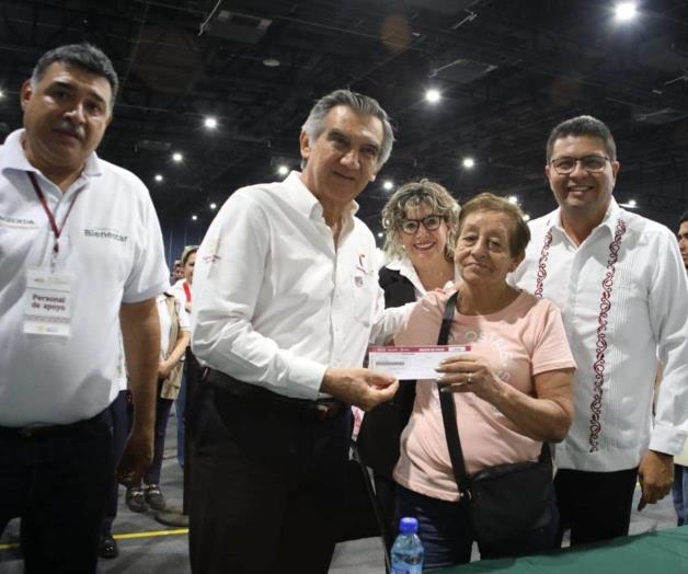 Cumple Claudia a Reynosa; entregan 98.5 mdp a 12 mil 316 familias damnificadas Cumple Claudia a Reynosa; entregan 98.5 mdp a 12 mil 316 familias damnificadas