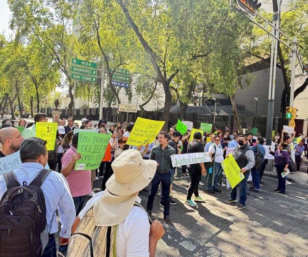 Exigen empleados de IFT garantizar sus derechos