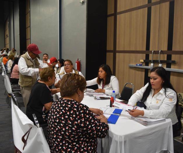 Abren registro a familias que no fueron censadas Abren registro a familias que no fueron censadas