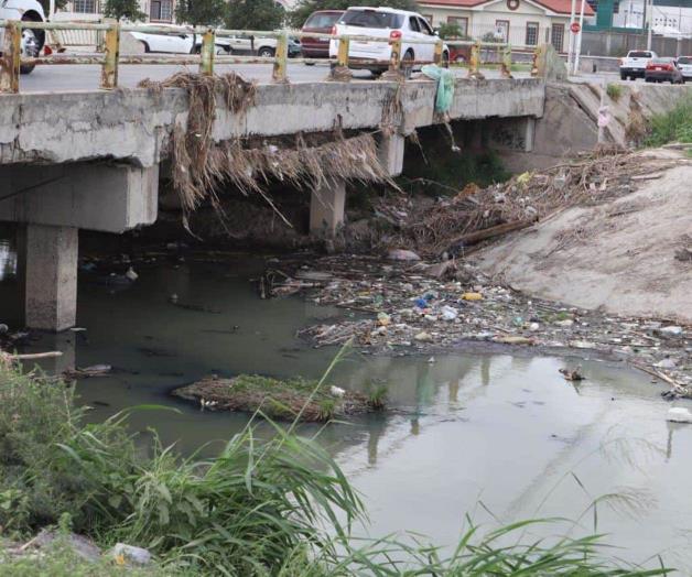 Urgen limpieza del Dren de las Mujeres Urgen limpieza del Dren de las Mujeres