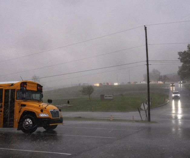 Tormenta deja 3 muertos en Pensilvania y a unos 500.000 clientes sin electricidad Tormenta deja 3 muertos en Pensilvania y a unos 500.000 clientes sin electricidad