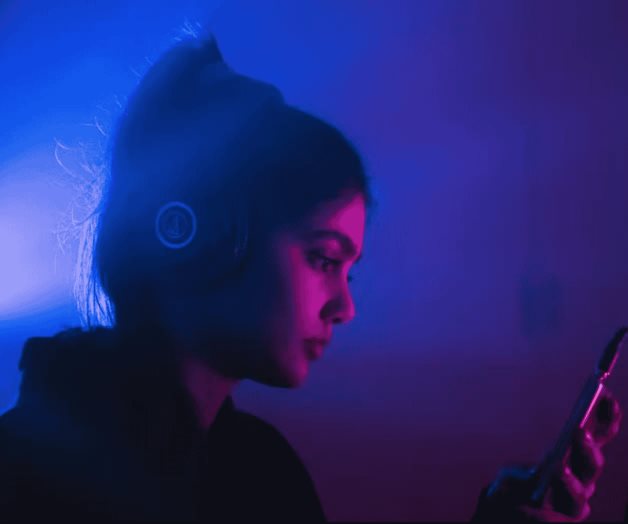 Cuál es el volumen adecuado para escuchar música con audífonos