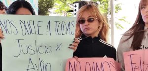 Alumnas protestan por feminicidio de Aylin tras informe de rectora