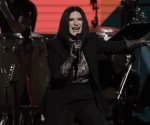Laura Pausini hace su versión de Turista, de Bad Bunny