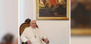 Hereda papa devoción  por virgen desatanudos