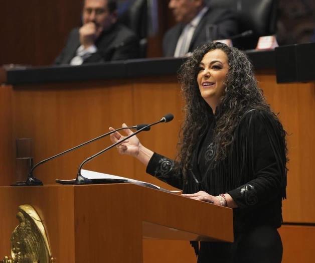 Inmortalizan a Ifigenia Martínez en el Senado Inmortalizan a Ifigenia Martínez en el Senado