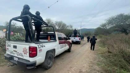 Un pistolero muerto y dos más detenidos