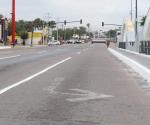 Lucen vacías calles de la ciudad por ´puente´