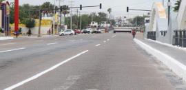 Lucen vacías calles de la ciudad por ´puente´