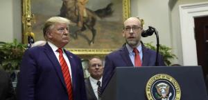 Casa Blanca propone fuertes recortes de gasto en plan presupuestario de Trump para 2026