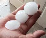 Cae granizada en Ciénega de Flores