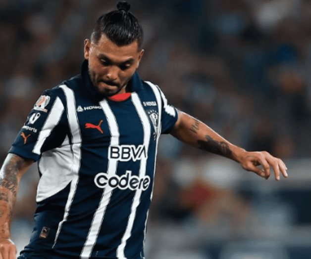 Partido crucial entre Rayados de Monterrey y Pumas de la UNAM Partido crucial entre Rayados de Monterrey y Pumas de la UNAM