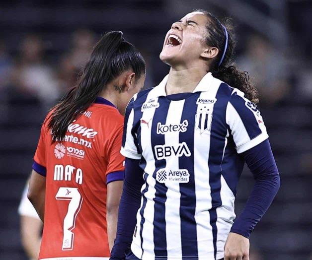 Anuncian castigo a Diana García tras la entrada sobre Ovalle Anuncian castigo a Diana García tras la entrada sobre Ovalle